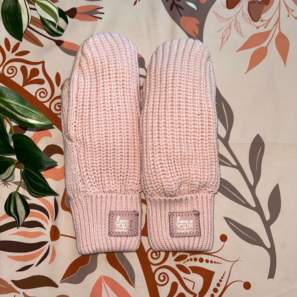 DISNEY X LOVE YOUR MELON PINK MITTENS